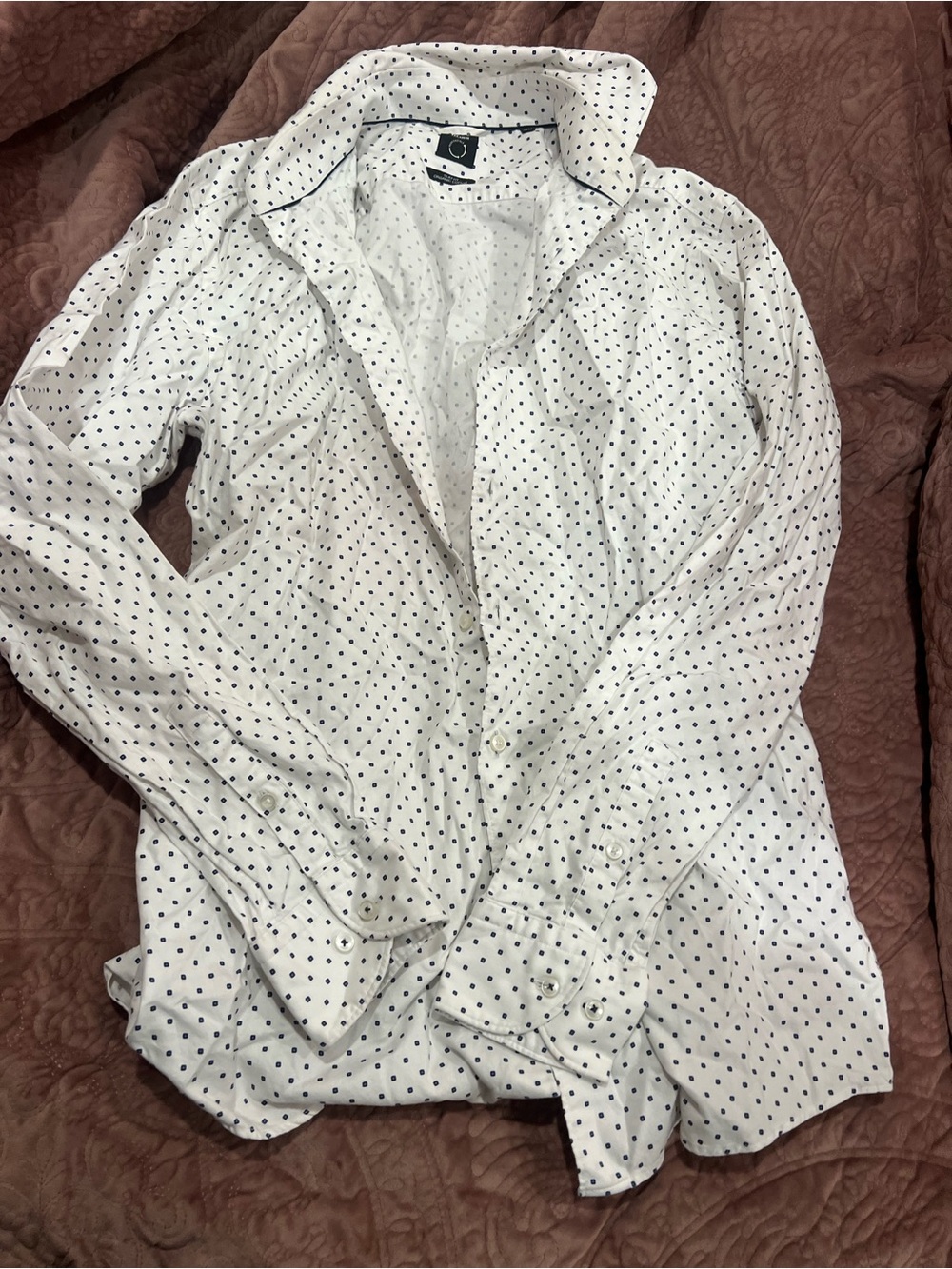 Men’s White Polka Dot Lightweight button up top - Brand Unspecified